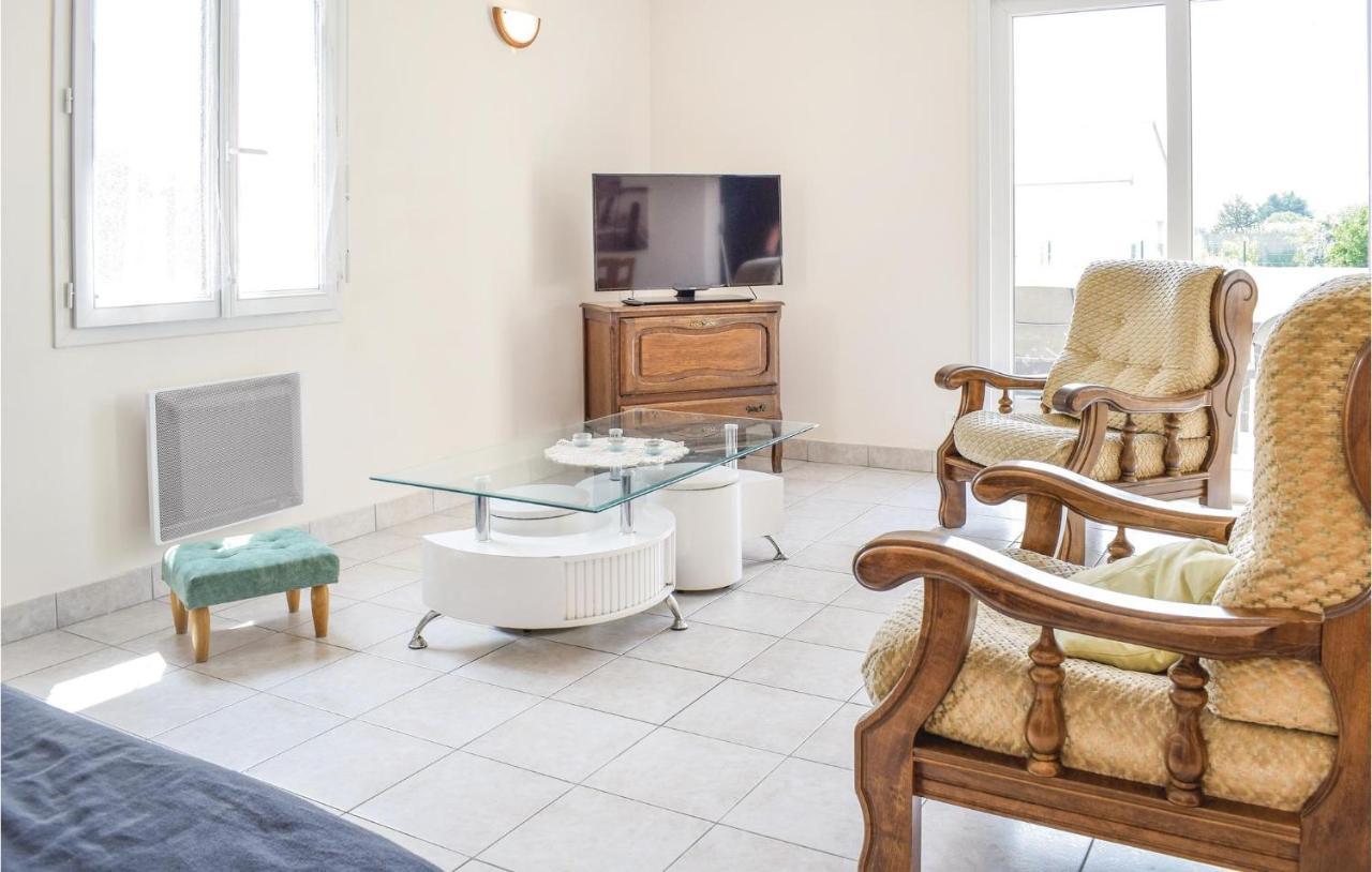 Stunning Home In St, Marcouf De Lisle With Wifi Saint-Marcouf Zewnętrze zdjęcie