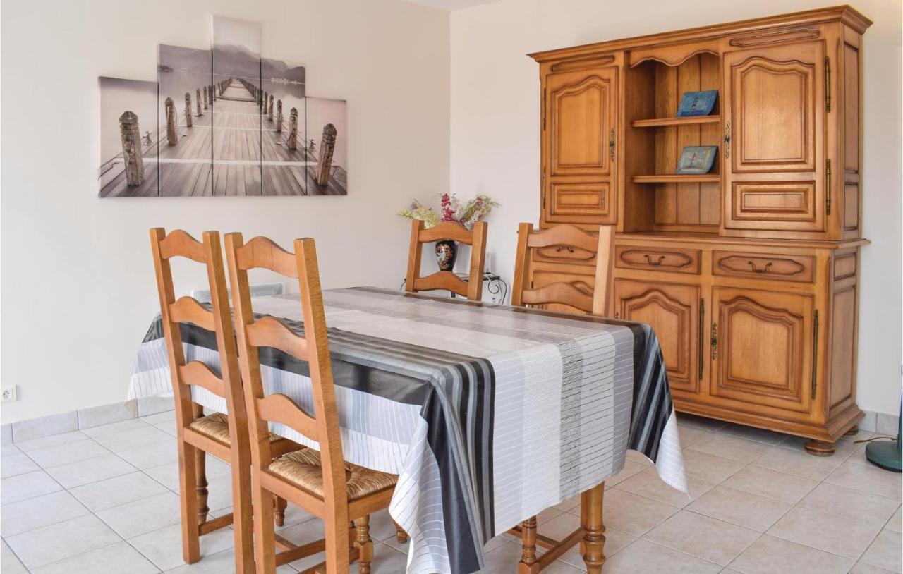 Stunning Home In St, Marcouf De Lisle With Wifi Saint-Marcouf Zewnętrze zdjęcie